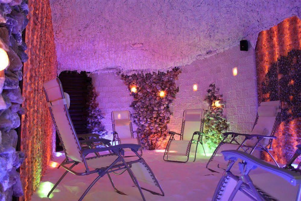 Grape Town Hotel - Park79 Zielona Góra Eksteriør bilde
